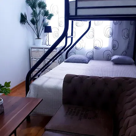 Florens, 4* Nesvady