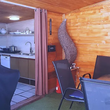 Florens, Guest house